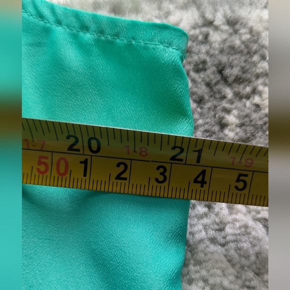 MICHAEL KORS Women's Green BLOUSE Sleeveless WORK Casual Women Shirt Large - Picture 9 of 9